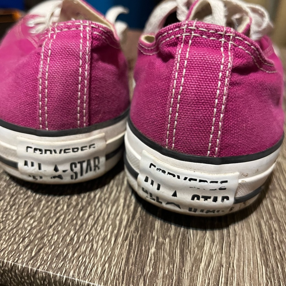 **SOLD** Sweet Violet Converse (8) - Picture 3 of 4